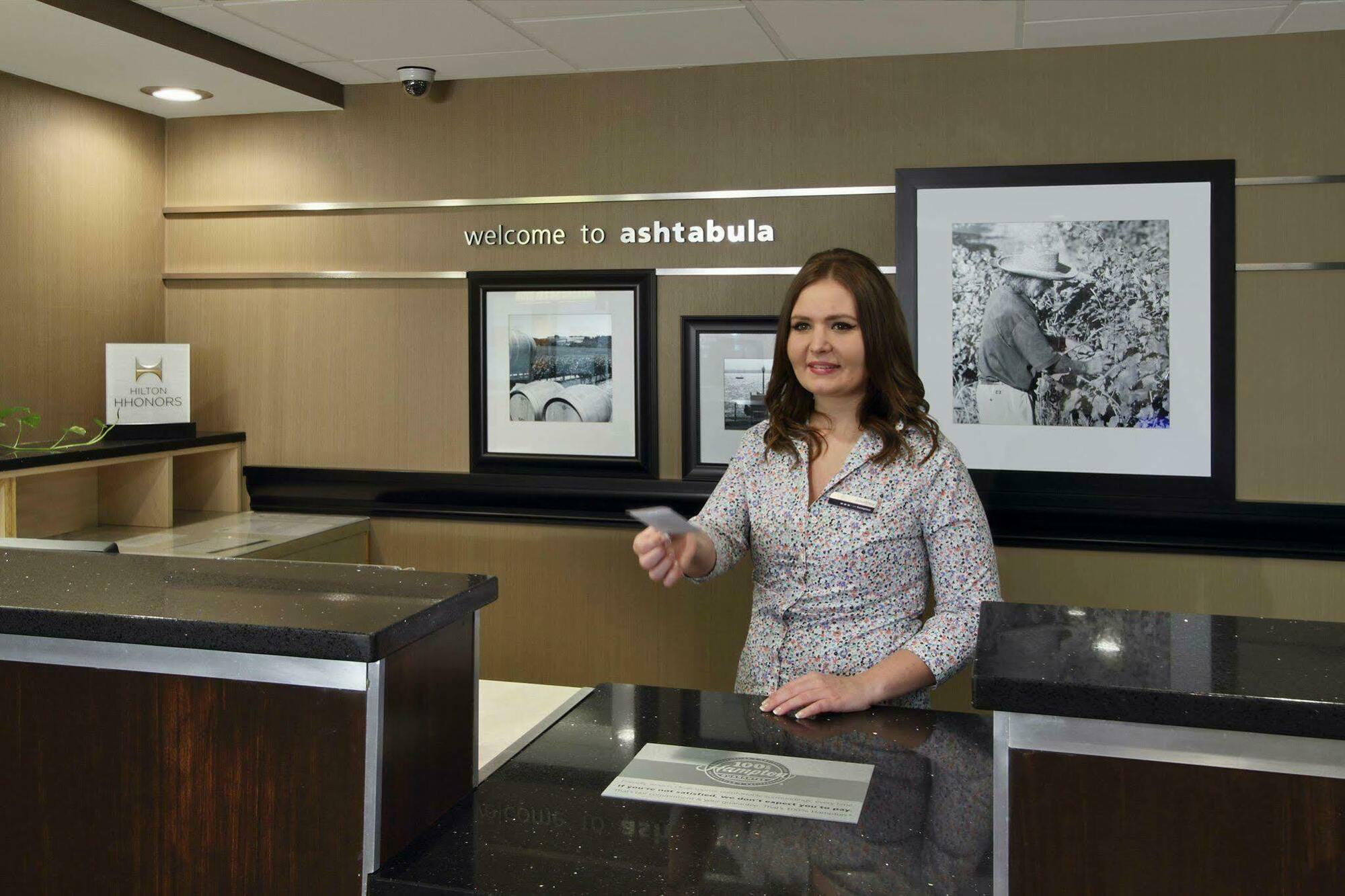 Hampton Inn Ashtabula Austinburg Екстер'єр фото