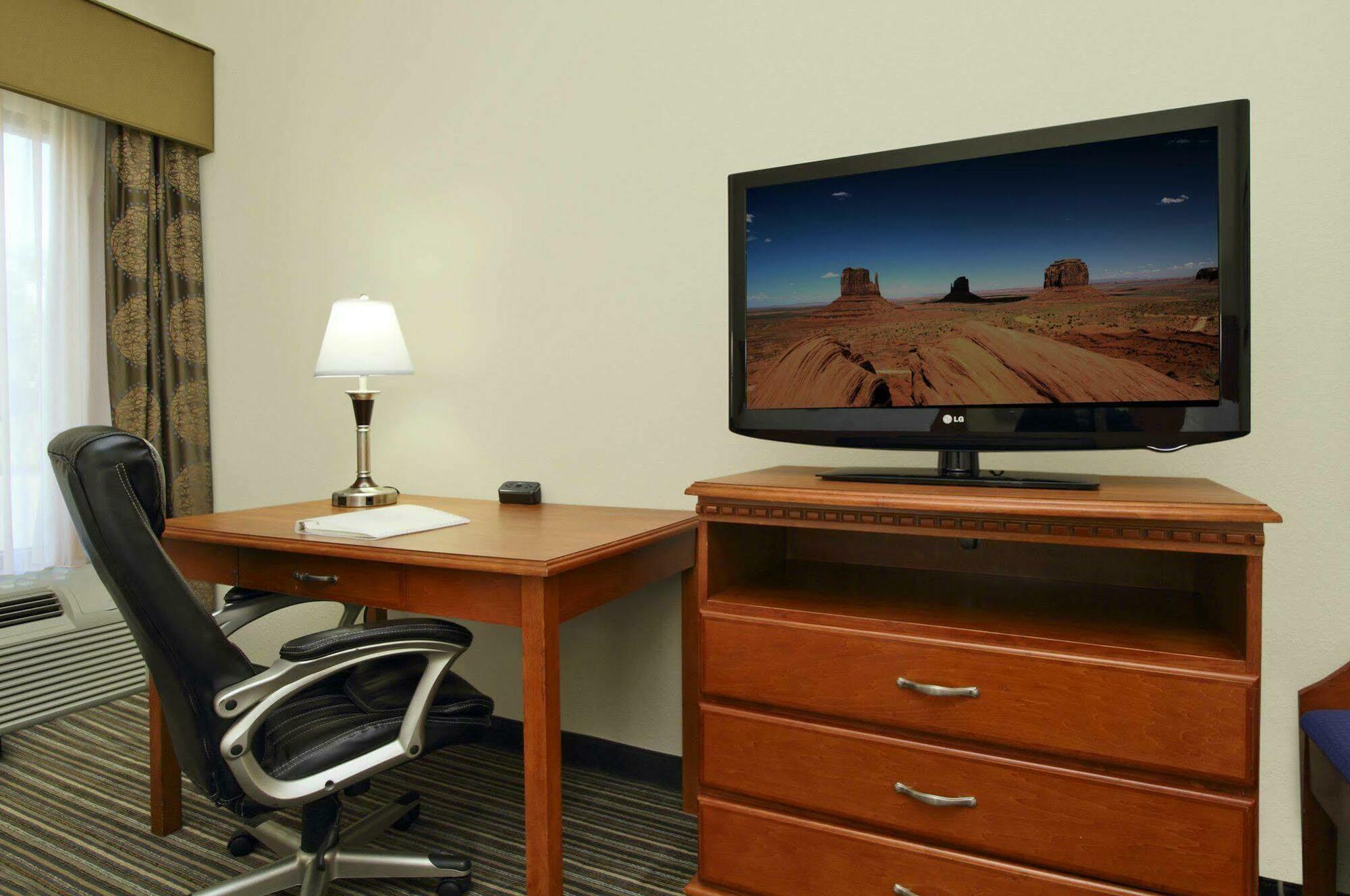 Hampton Inn Ashtabula Austinburg Екстер'єр фото
